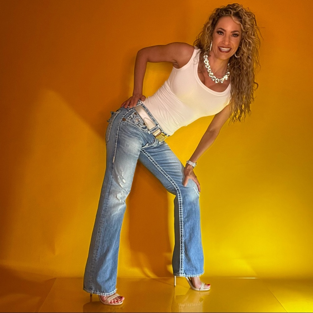 True religion Billy super T size 29 seat 34 Jeans! Super soft worn in style
